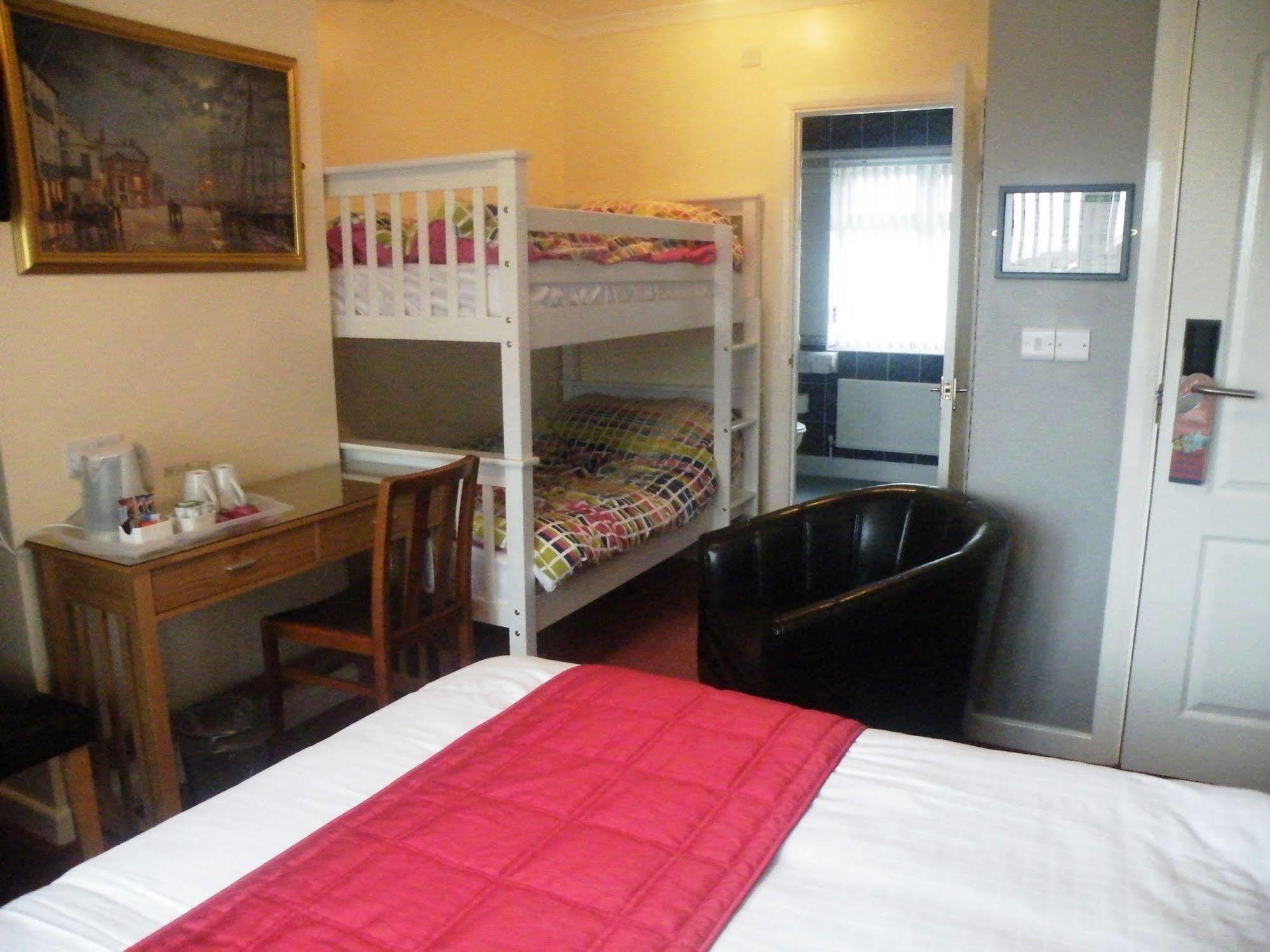 Rother Valley View B&B Sheffield Bagian luar foto